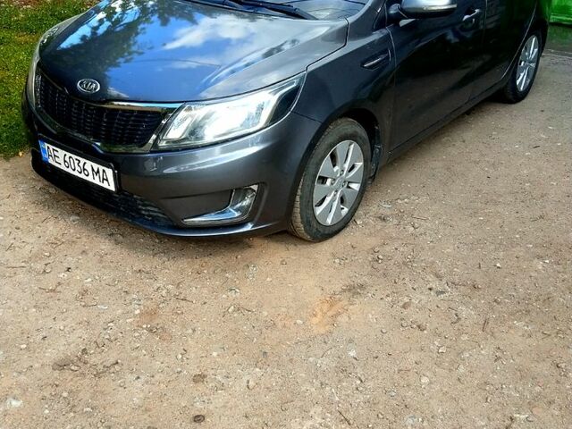 Серый Киа Рио, объемом двигателя 1.6 л и пробегом 112 тыс. км за 6500 $, фото 1 на Automoto.ua