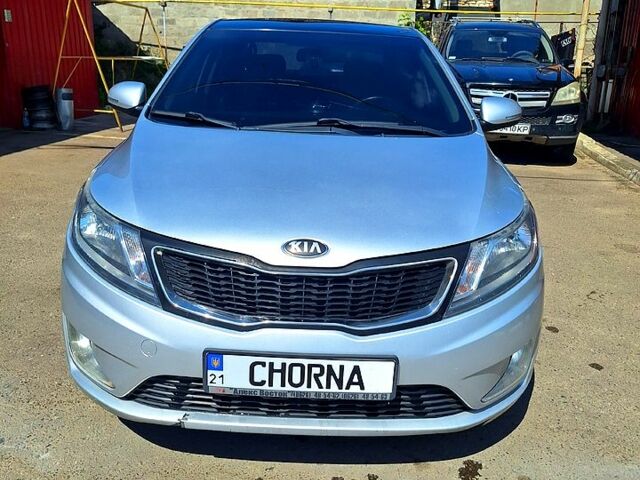 Серый Киа Рио, объемом двигателя 1.6 л и пробегом 157 тыс. км за 8500 $, фото 1 на Automoto.ua