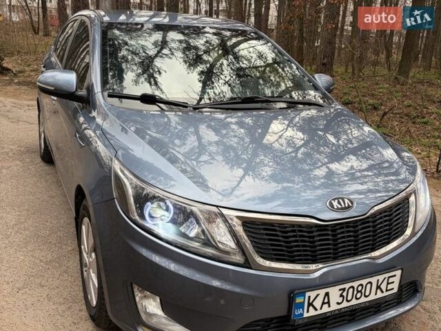 Серый Киа Рио, объемом двигателя 1.59 л и пробегом 110 тыс. км за 8000 $, фото 1 на Automoto.ua