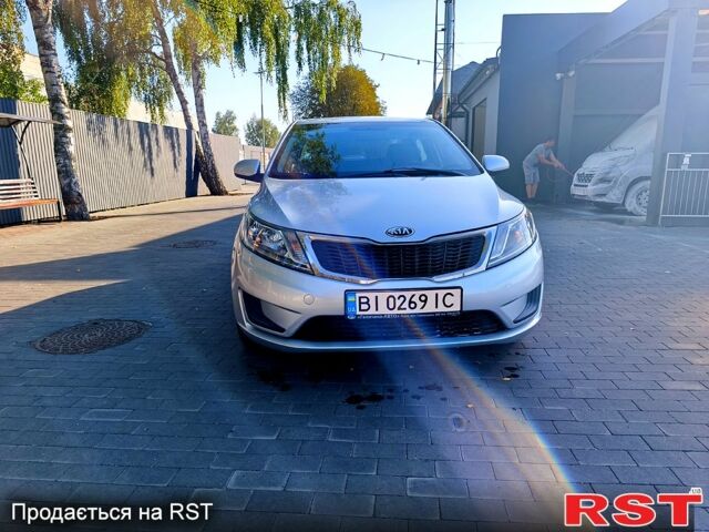 Серый Киа Рио, объемом двигателя 1.4 л и пробегом 172 тыс. км за 9200 $, фото 1 на Automoto.ua