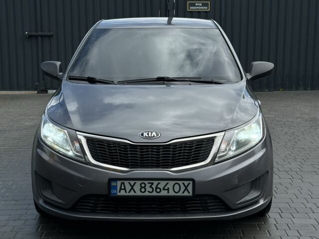 Серый Киа Рио, объемом двигателя 1.4 л и пробегом 146 тыс. км за 7900 $, фото 1 на Automoto.ua