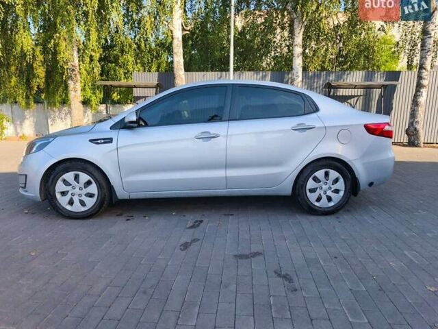 Серый Киа Рио, объемом двигателя 1.4 л и пробегом 175 тыс. км за 8100 $, фото 1 на Automoto.ua
