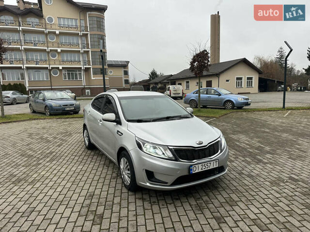 Серый Киа Рио, объемом двигателя 1.4 л и пробегом 191 тыс. км за 6400 $, фото 1 на Automoto.ua