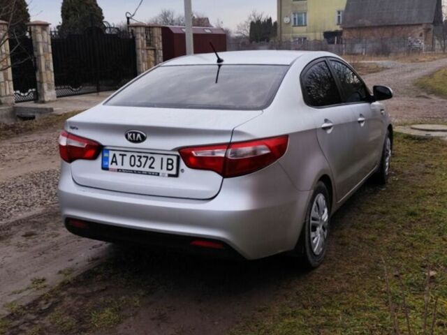 Серый Киа Рио, объемом двигателя 1.4 л и пробегом 240 тыс. км за 7030 $, фото 1 на Automoto.ua