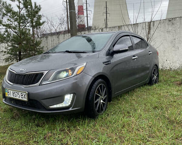 Сірий Кіа Ріо, об'ємом двигуна 1.6 л та пробігом 240 тис. км за 9000 $, фото 1 на Automoto.ua