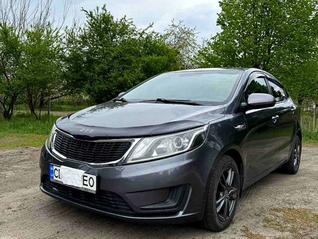 Сірий Кіа Ріо, об'ємом двигуна 1.4 л та пробігом 121 тис. км за 7500 $, фото 1 на Automoto.ua