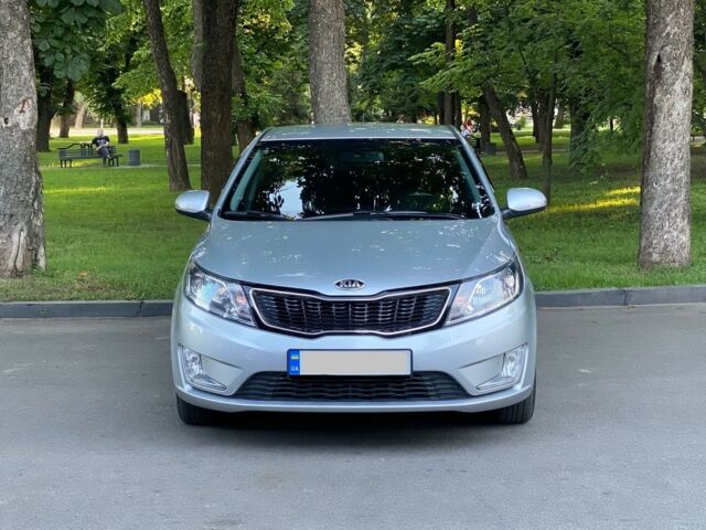 Сірий Кіа Ріо, об'ємом двигуна 1.6 л та пробігом 74 тис. км за 10300 $, фото 1 на Automoto.ua