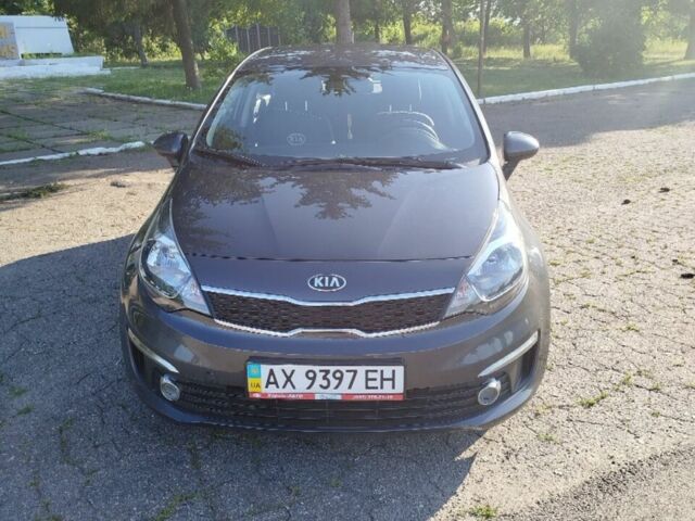 Сірий Кіа Ріо, об'ємом двигуна 1.4 л та пробігом 80 тис. км за 8600 $, фото 1 на Automoto.ua