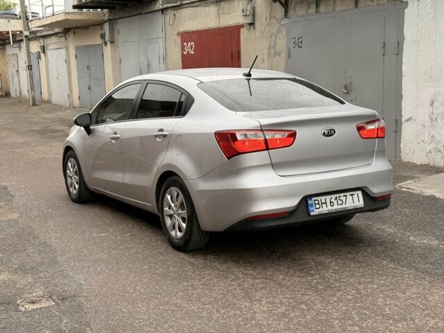 Серый Киа Рио, объемом двигателя 1.6 л и пробегом 165 тыс. км за 7900 $, фото 1 на Automoto.ua