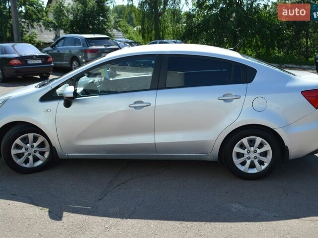 Серый Киа Рио, объемом двигателя 1.4 л и пробегом 104 тыс. км за 7800 $, фото 1 на Automoto.ua