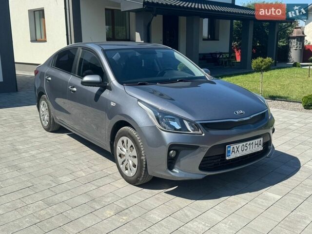 Серый Киа Рио, объемом двигателя 1.37 л и пробегом 122 тыс. км за 9200 $, фото 1 на Automoto.ua