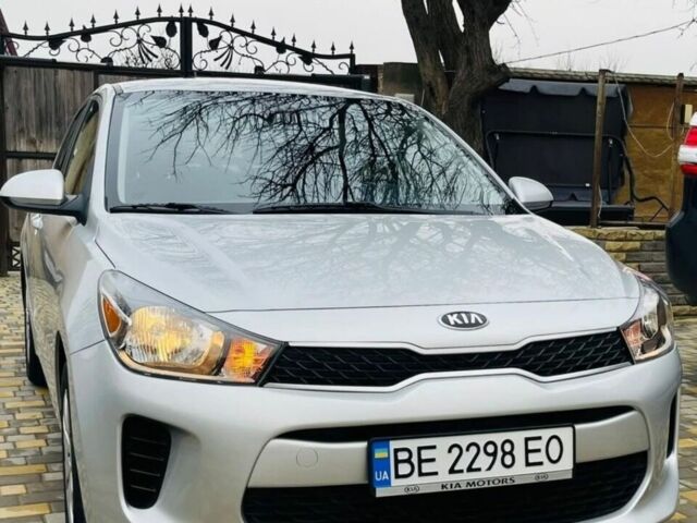 Серый Киа Рио, объемом двигателя 1.59 л и пробегом 70 тыс. км за 11400 $, фото 1 на Automoto.ua