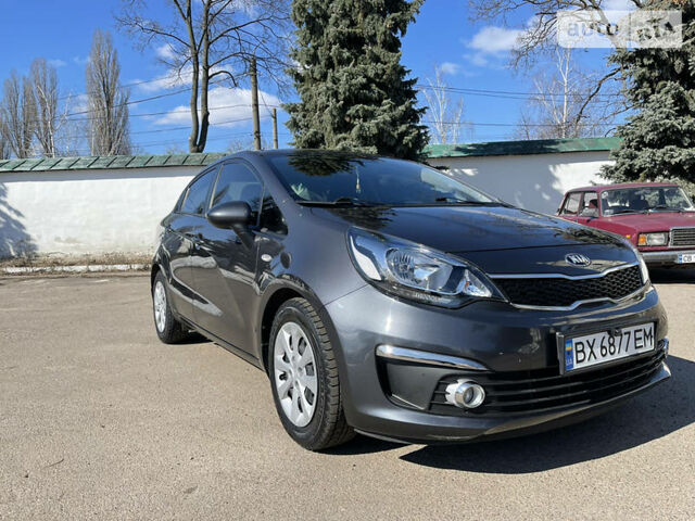 Серый Киа Рио, объемом двигателя 1.4 л и пробегом 36 тыс. км за 12250 $, фото 1 на Automoto.ua