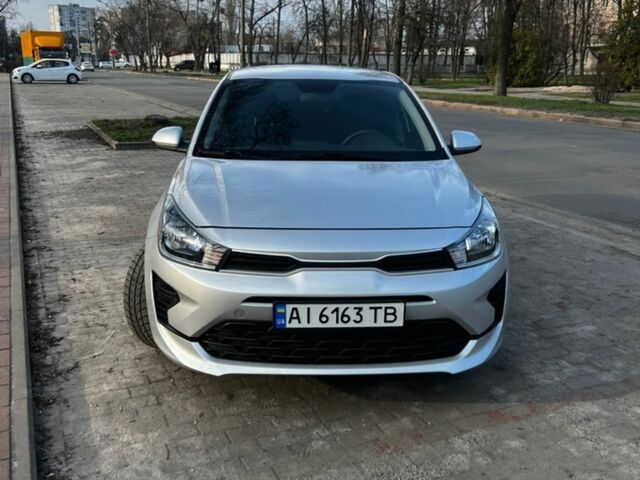 Серый Киа Рио, объемом двигателя 1.59 л и пробегом 109 тыс. км за 11500 $, фото 1 на Automoto.ua