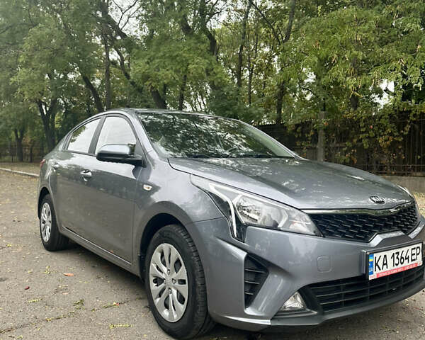 Серый Киа Рио, объемом двигателя 1.37 л и пробегом 57 тыс. км за 13800 $, фото 1 на Automoto.ua
