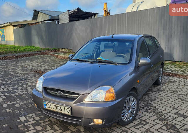 Сірий Кіа Ріо, об'ємом двигуна 1.49 л та пробігом 236 тис. км за 3300 $, фото 1 на Automoto.ua