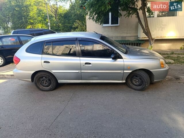 Сірий Кіа Ріо, об'ємом двигуна 1.3 л та пробігом 300 тис. км за 2000 $, фото 1 на Automoto.ua