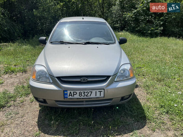 Сірий Кіа Ріо, об'ємом двигуна 1.3 л та пробігом 266 тис. км за 3000 $, фото 1 на Automoto.ua