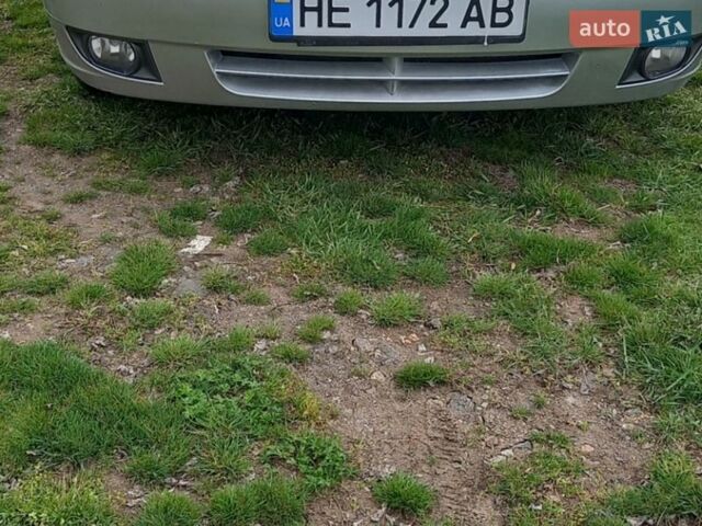 Сірий Кіа Ріо, об'ємом двигуна 1.49 л та пробігом 164 тис. км за 3500 $, фото 1 на Automoto.ua