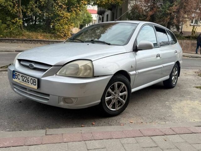 Серый Киа Рио, объемом двигателя 1.5 л и пробегом 350 тыс. км за 2707 $, фото 1 на Automoto.ua