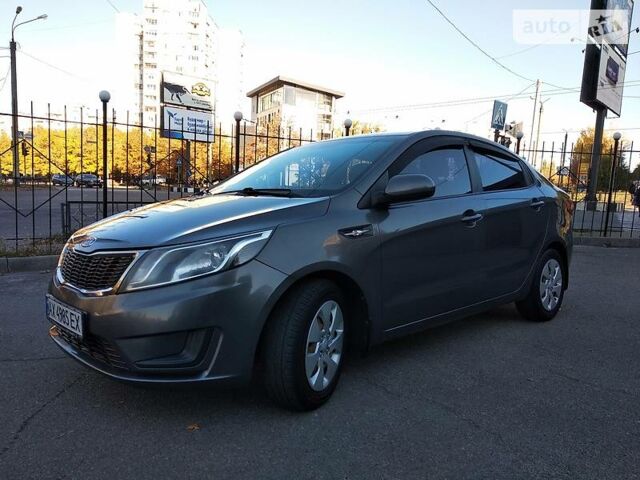 Серый Киа Рио, объемом двигателя 1.4 л и пробегом 81 тыс. км за 8600 $, фото 1 на Automoto.ua