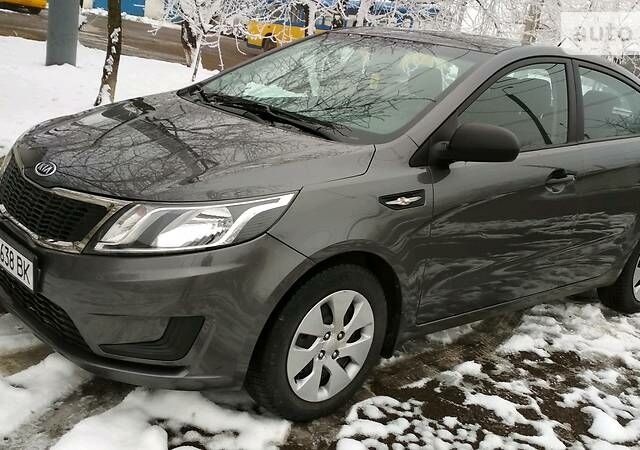 Сірий Кіа Ріо, об'ємом двигуна 1.4 л та пробігом 80 тис. км за 8300 $, фото 1 на Automoto.ua