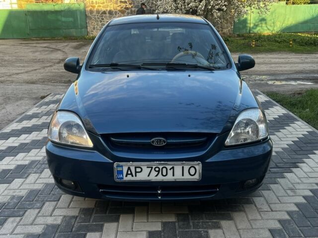 Синий Киа Рио, объемом двигателя 1.5 л и пробегом 193 тыс. км за 2300 $, фото 1 на Automoto.ua