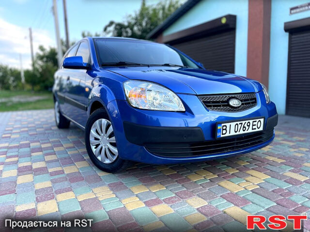 Синій Кіа Ріо, об'ємом двигуна 1.4 л та пробігом 182 тис. км за 4350 $, фото 1 на Automoto.ua