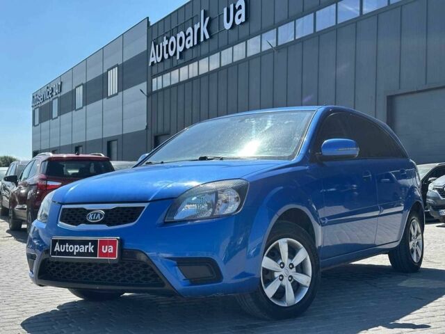 Синий Киа Рио, объемом двигателя 1.5 л и пробегом 275 тыс. км за 5990 $, фото 1 на Automoto.ua