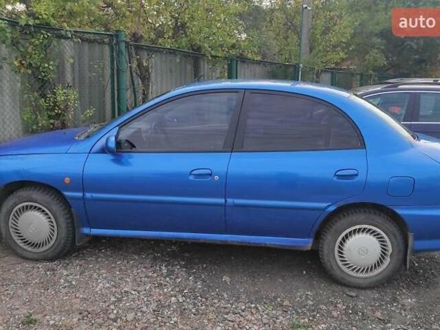 Синий Киа Рио, объемом двигателя 1.3 л и пробегом 200 тыс. км за 2400 $, фото 1 на Automoto.ua