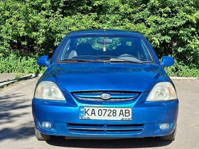 Синий Киа Рио, объемом двигателя 1.5 л и пробегом 314 тыс. км за 2800 $, фото 1 на Automoto.ua