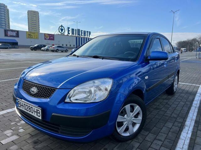 Синий Киа Рио, объемом двигателя 1.4 л и пробегом 121 тыс. км за 5200 $, фото 1 на Automoto.ua