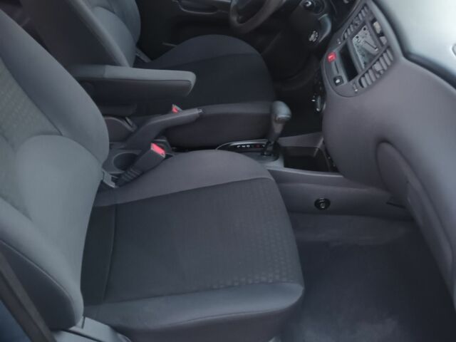 Синій Кіа Ріо, об'ємом двигуна 0 л та пробігом 177 тис. км за 4999 $, фото 1 на Automoto.ua