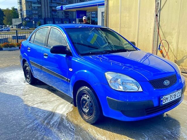 Синій Кіа Ріо, об'ємом двигуна 1.4 л та пробігом 180 тис. км за 2000 $, фото 1 на Automoto.ua