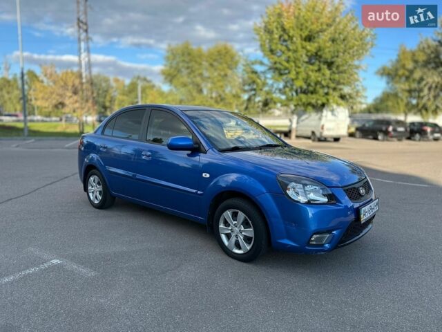 Синий Киа Рио, объемом двигателя 1.4 л и пробегом 88 тыс. км за 5250 $, фото 1 на Automoto.ua