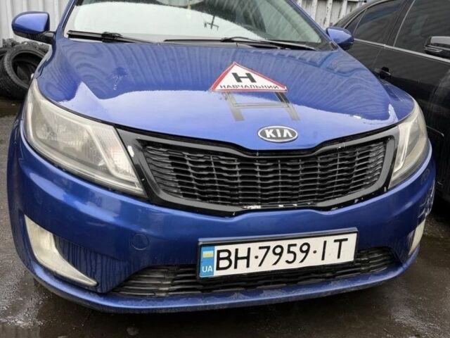 Синій Кіа Ріо, об'ємом двигуна 1.4 л та пробігом 220 тис. км за 2500 $, фото 1 на Automoto.ua