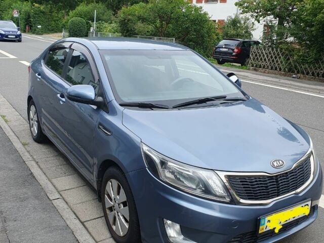 Синий Киа Рио, объемом двигателя 1.6 л и пробегом 150 тыс. км за 5056 $, фото 1 на Automoto.ua