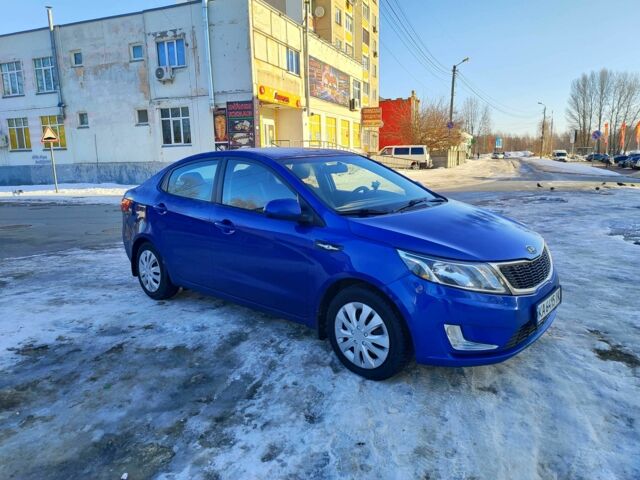 Синий Киа Рио, объемом двигателя 1.4 л и пробегом 189 тыс. км за 7500 $, фото 1 на Automoto.ua
