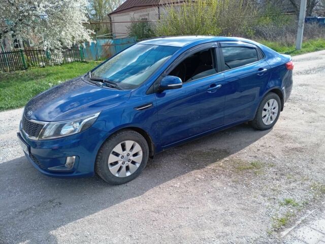 Синий Киа Рио, объемом двигателя 1.6 л и пробегом 240 тыс. км за 5818 $, фото 1 на Automoto.ua