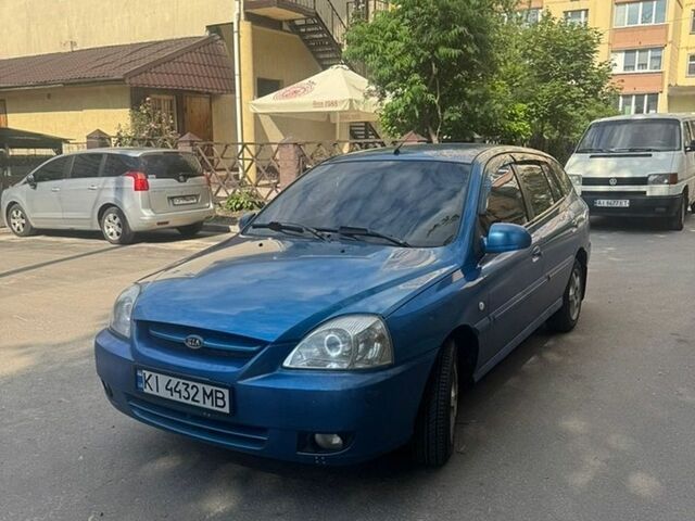 Синий Киа Рио, объемом двигателя 1.34 л и пробегом 250 тыс. км за 3200 $, фото 1 на Automoto.ua