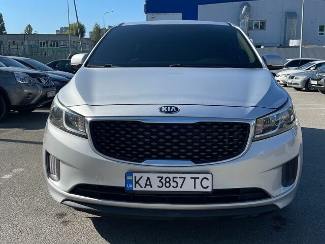 Сірий Кіа Седона, об'ємом двигуна 3.34 л та пробігом 104 тис. км за 15000 $, фото 1 на Automoto.ua