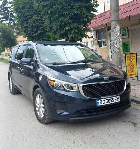 Синий Киа Седона, объемом двигателя 3.3 л и пробегом 152 тыс. км за 13500 $, фото 1 на Automoto.ua