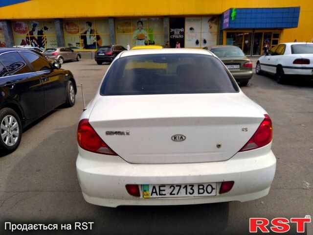 Киа Сефия, объемом двигателя 1.6 л и пробегом 400 тыс. км за 1700 $, фото 1 на Automoto.ua