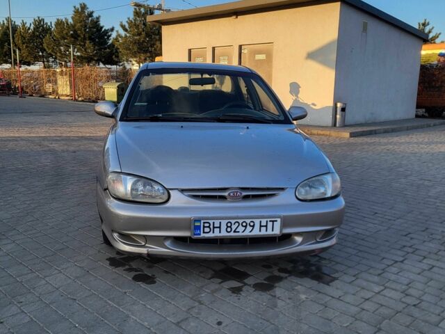 Сірий Кіа Сефія, об'ємом двигуна 1.5 л та пробігом 300 тис. км за 1800 $, фото 1 на Automoto.ua