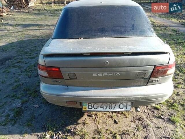 Серый Киа Сефия, объемом двигателя 1.5 л и пробегом 317 тыс. км за 710 $, фото 1 на Automoto.ua