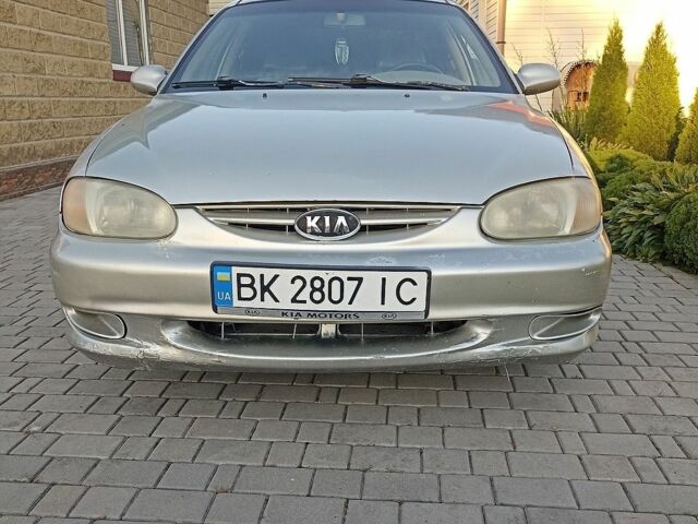 Сірий Кіа Сефія, об'ємом двигуна 1.8 л та пробігом 170 тис. км за 2000 $, фото 1 на Automoto.ua