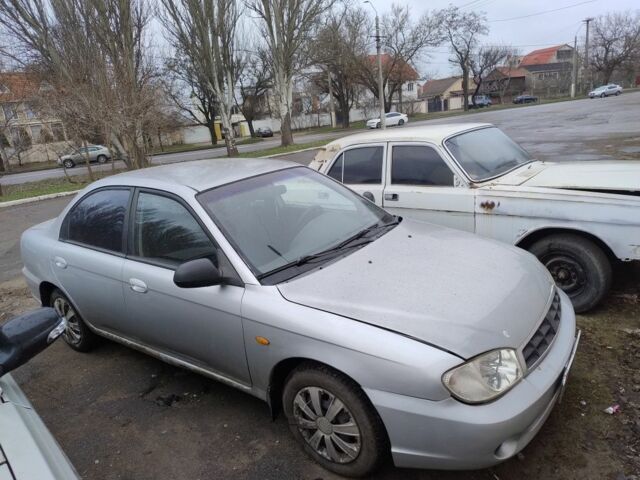 Сірий Кіа Сефія, об'ємом двигуна 1.6 л та пробігом 320 тис. км за 1655 $, фото 1 на Automoto.ua