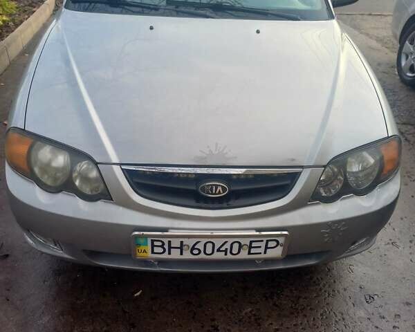 Серый Киа Шума, объемом двигателя 1.6 л и пробегом 313 тыс. км за 3000 $, фото 1 на Automoto.ua