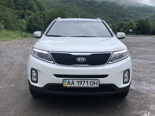 Білий Кіа Соренто, об'ємом двигуна 2.2 л та пробігом 228 тис. км за 15100 $, фото 1 на Automoto.ua