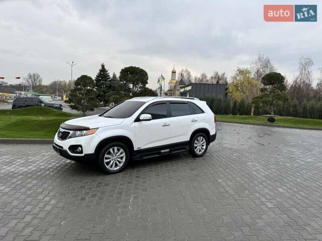 Белый Киа Соренто, объемом двигателя 2.2 л и пробегом 139 тыс. км за 16200 $, фото 1 на Automoto.ua
